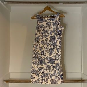 ANN TAYLOR BLUE FLORAL PRINTED COTTON SUNDRESS SIZE 8 PETITE